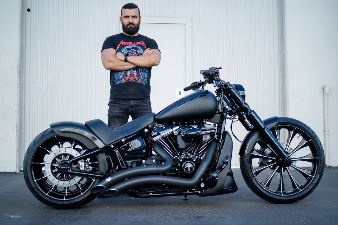 Harley Rocker C Rear Fender Conversion Kit Customer Bike Gallery – Heartland USA