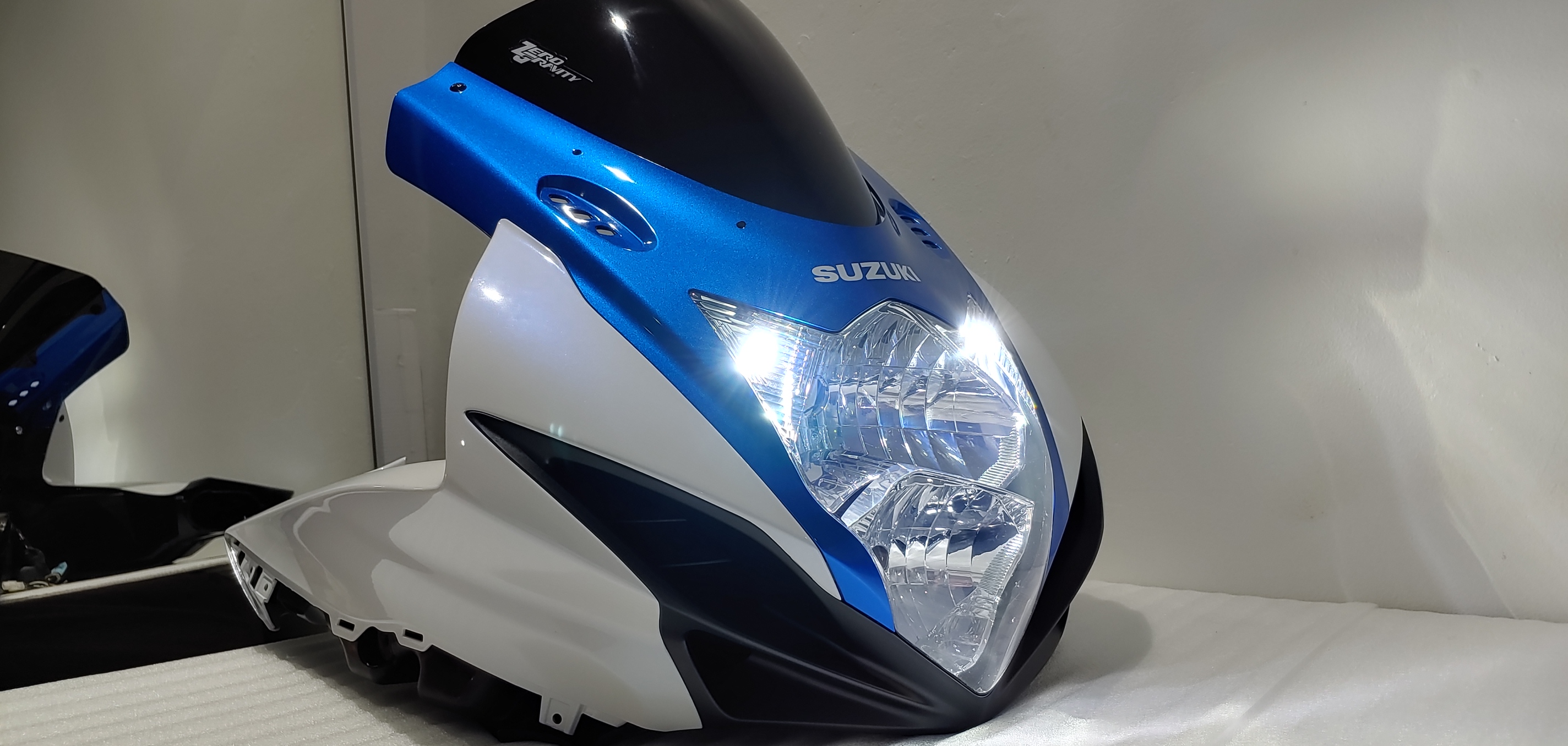 SUZUKI GSXR 600 750 1000 LED HEADLIGHT DRL DAYTIME RUNNING LIGHT GSXR LED