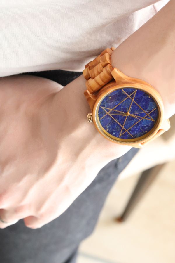 第七回受注新作商品紹介 天然石×天然木 唯一無二の美しい模様の腕時計