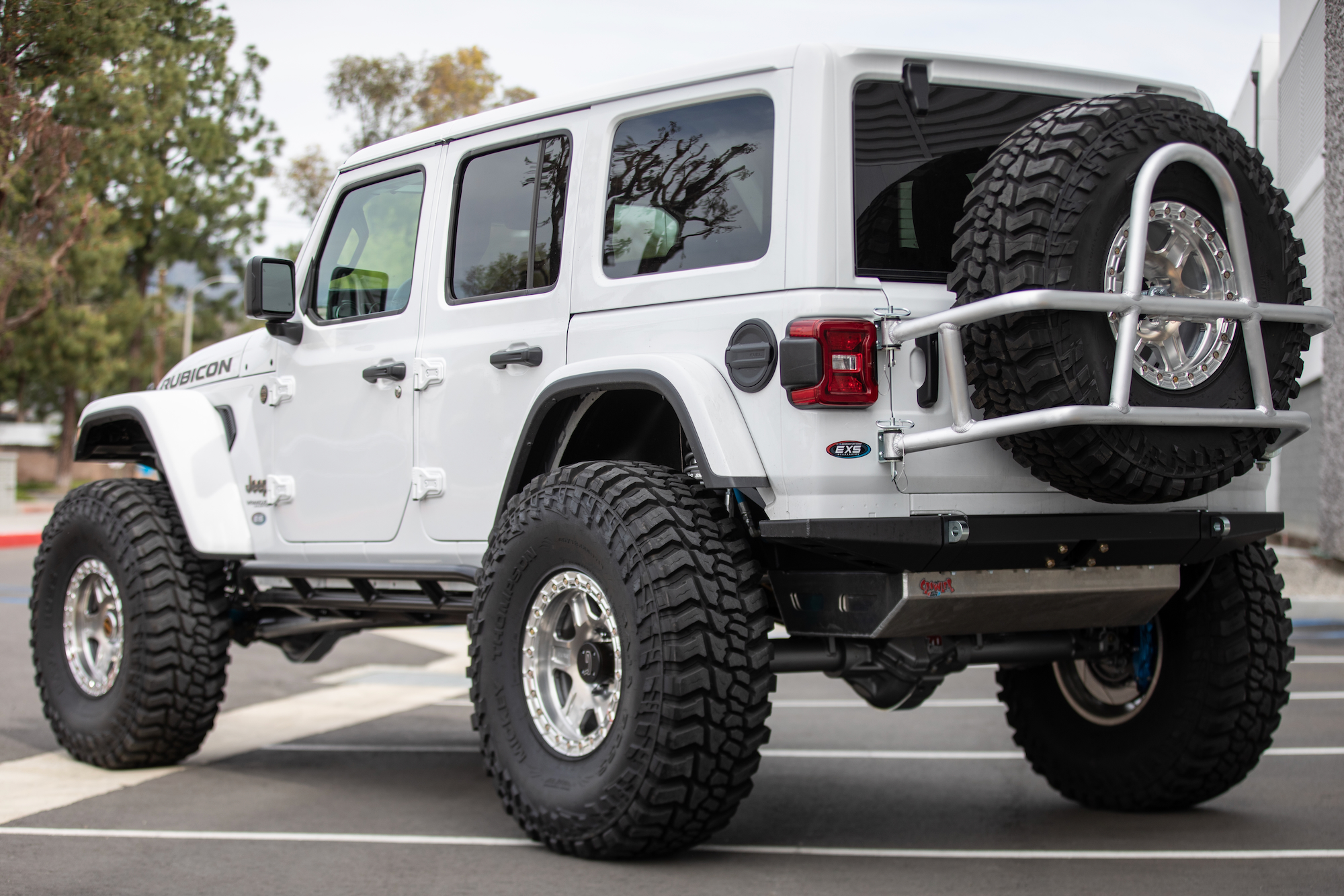 White 392 Jeep JL EXS | GenRight Off Road