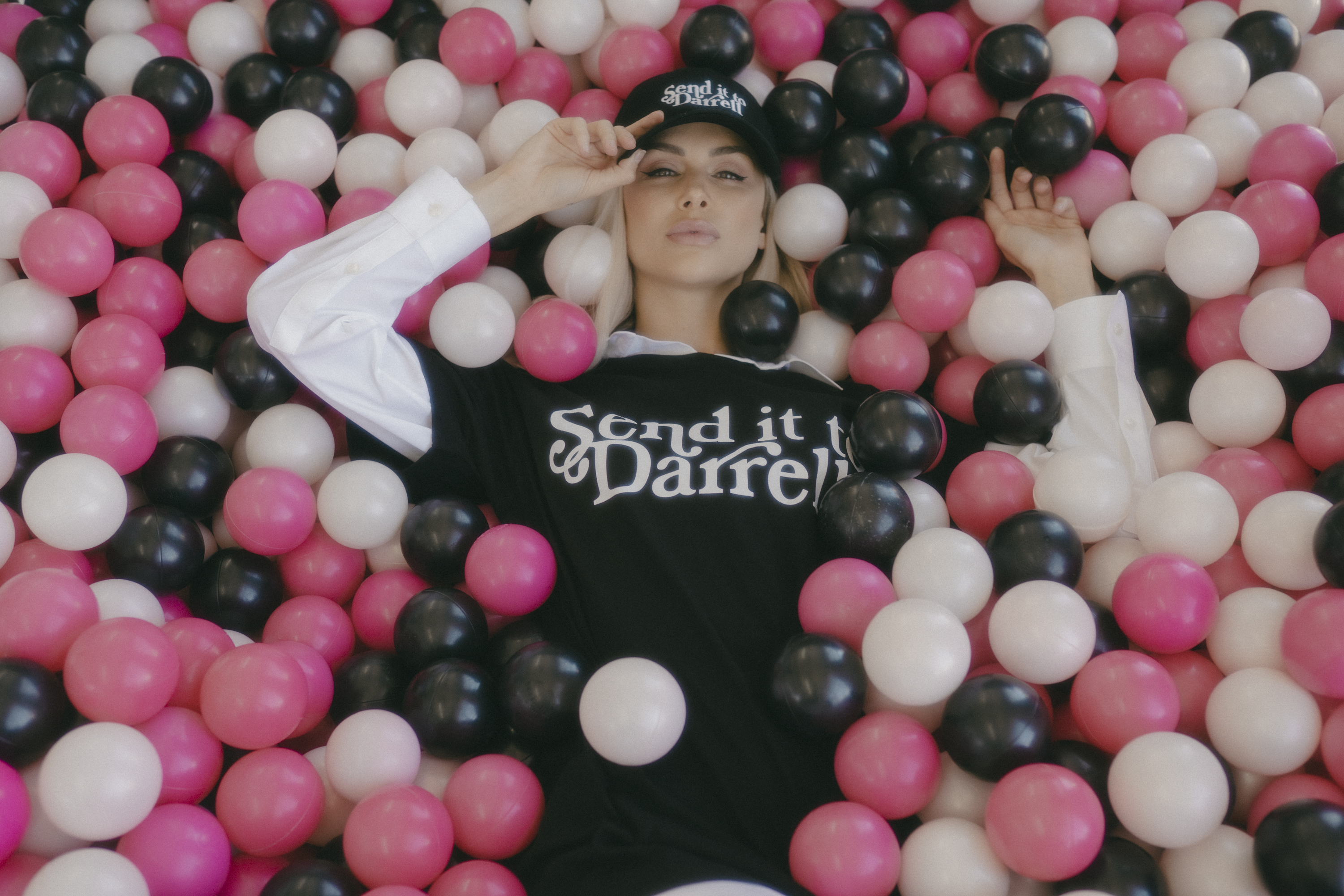 Lookbook – Lala Kent