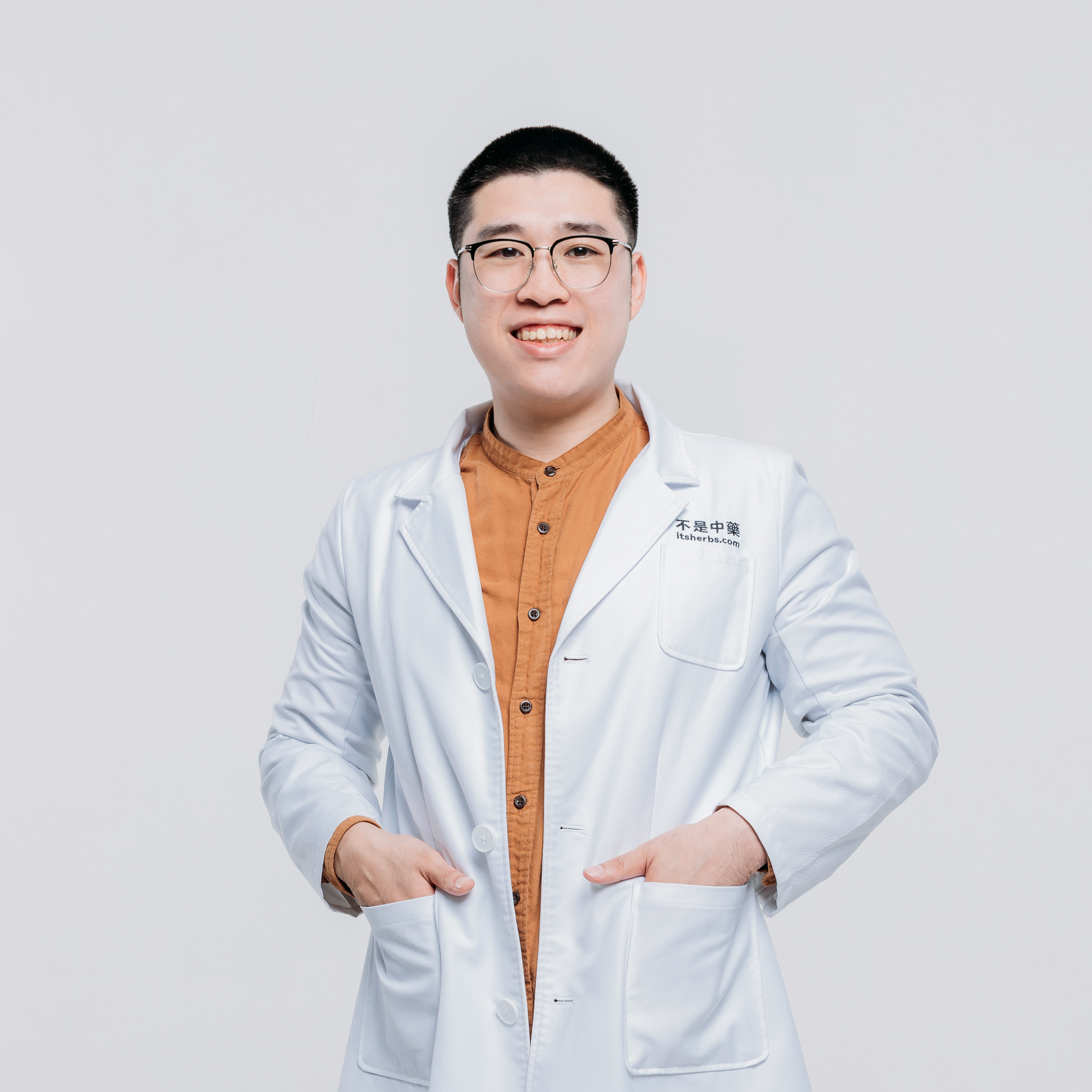 Ilohiy Gina porno Seksi katta dumba