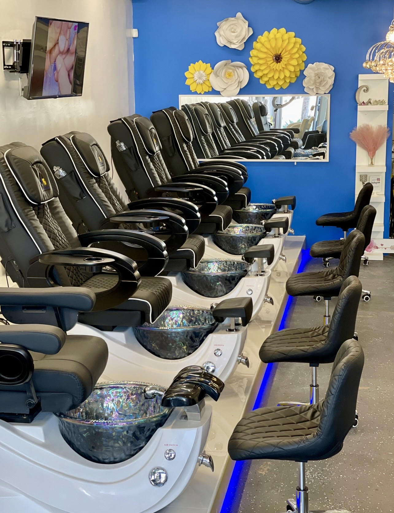 LA Cuties Nails Eyebrow Studio – Studio LA Cutie's