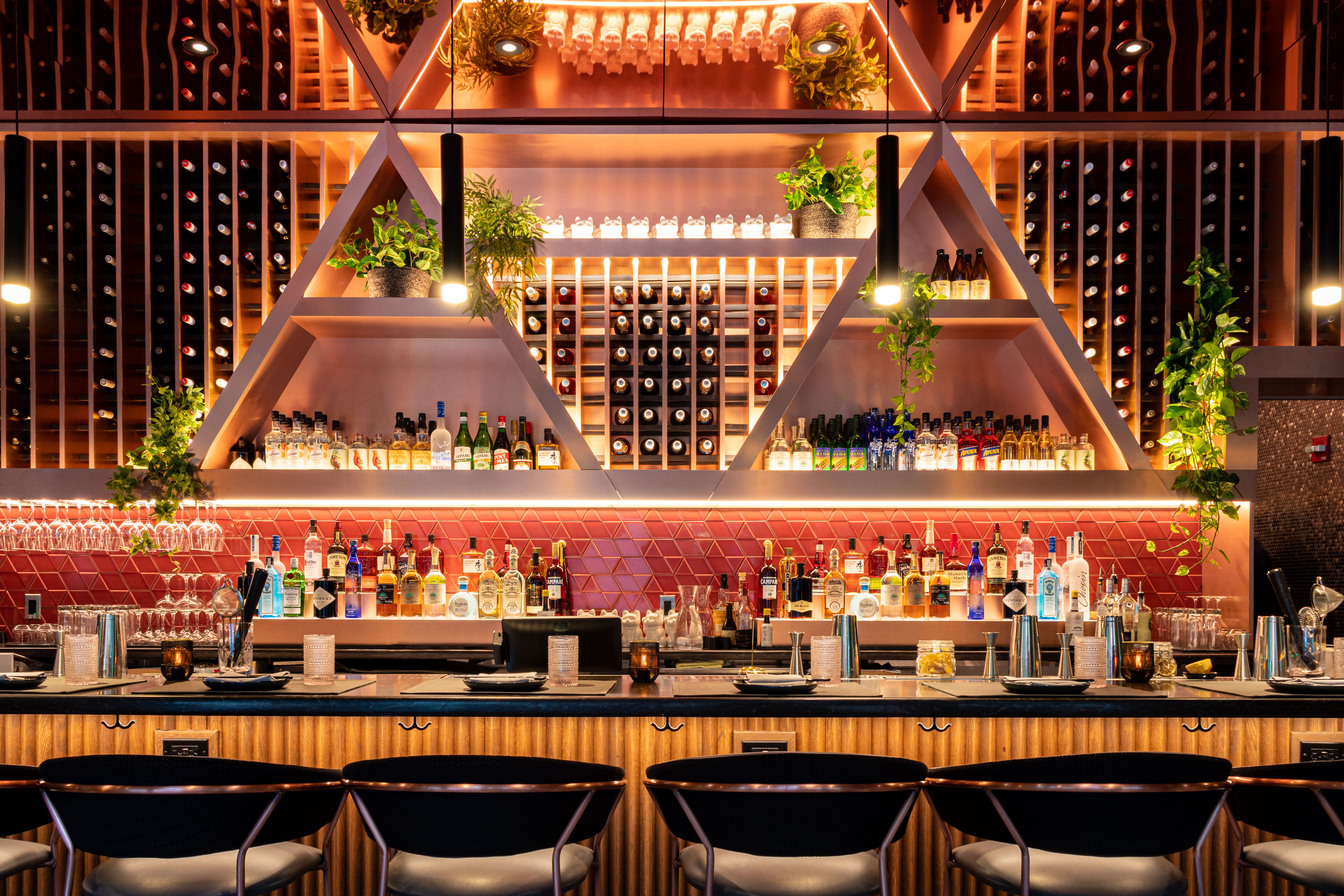 Plant-Based Global Kitchen, Healthy Eats & Vegan Dining | PLANTA