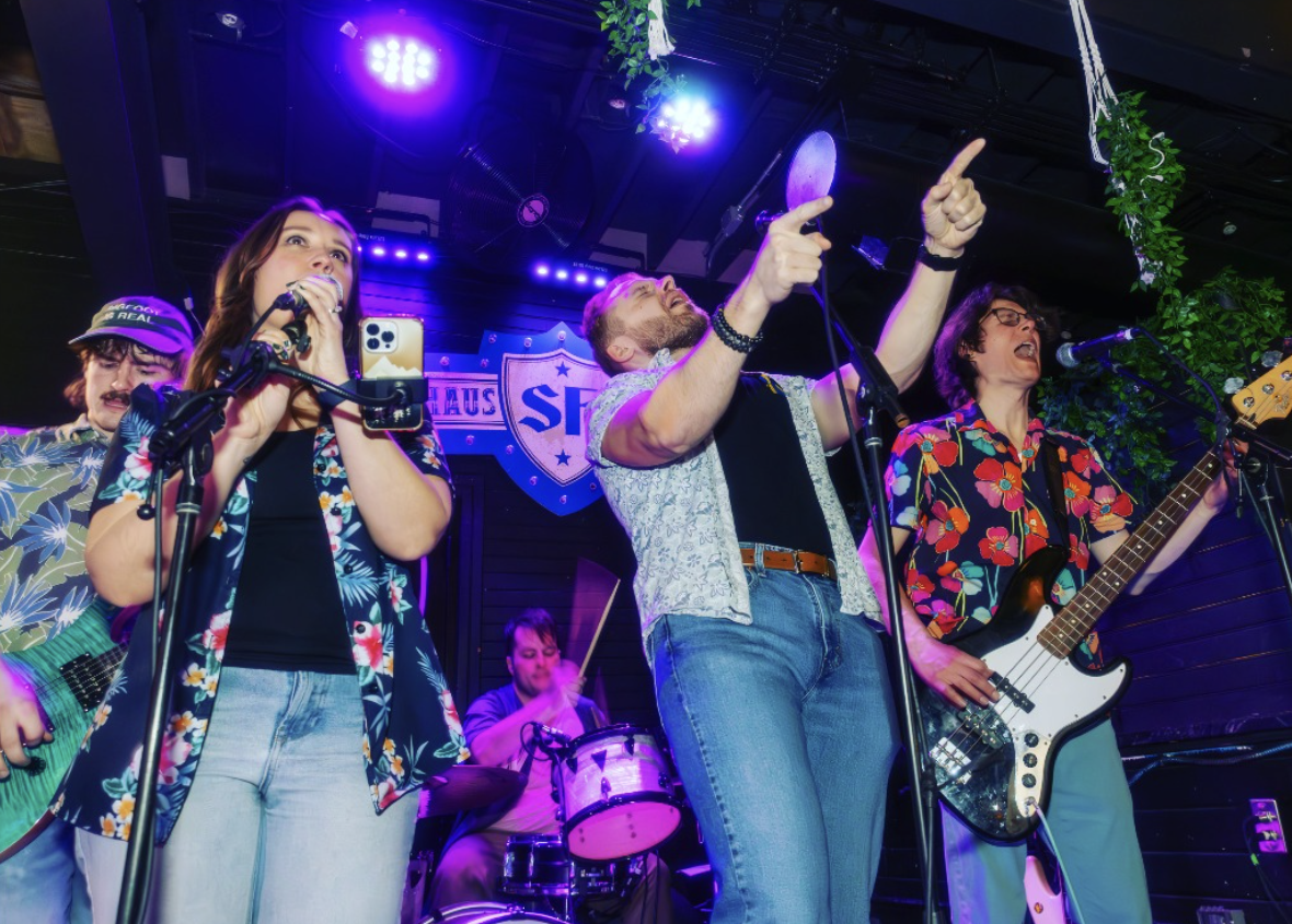 ROAD STREET AVENUE BAND
