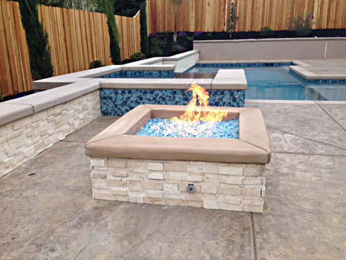 Sacramento pool project by Phenomenal Pool & Landscape