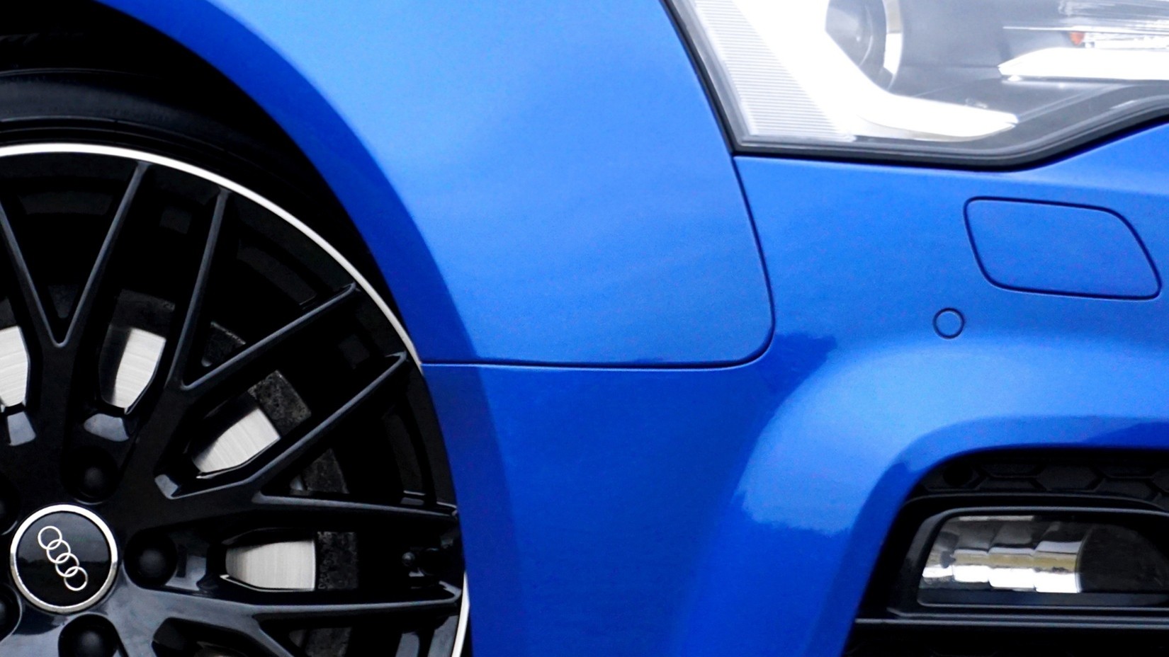 vehicle graphics in Overland Park