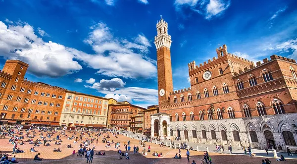 Siena — Cartello QR GetYourGuide Toscana