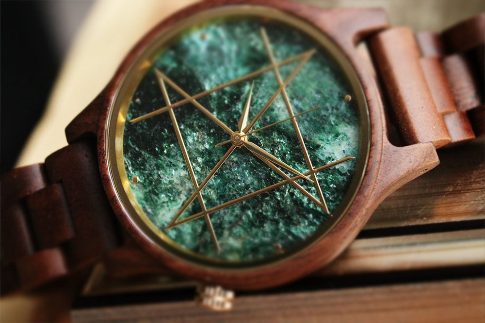 【廃盤済み】NOZ ラブラドライト腕時計 42mm 30mm】QUARTZ MODEL クオーツモデル／ラブラドライト エボニー