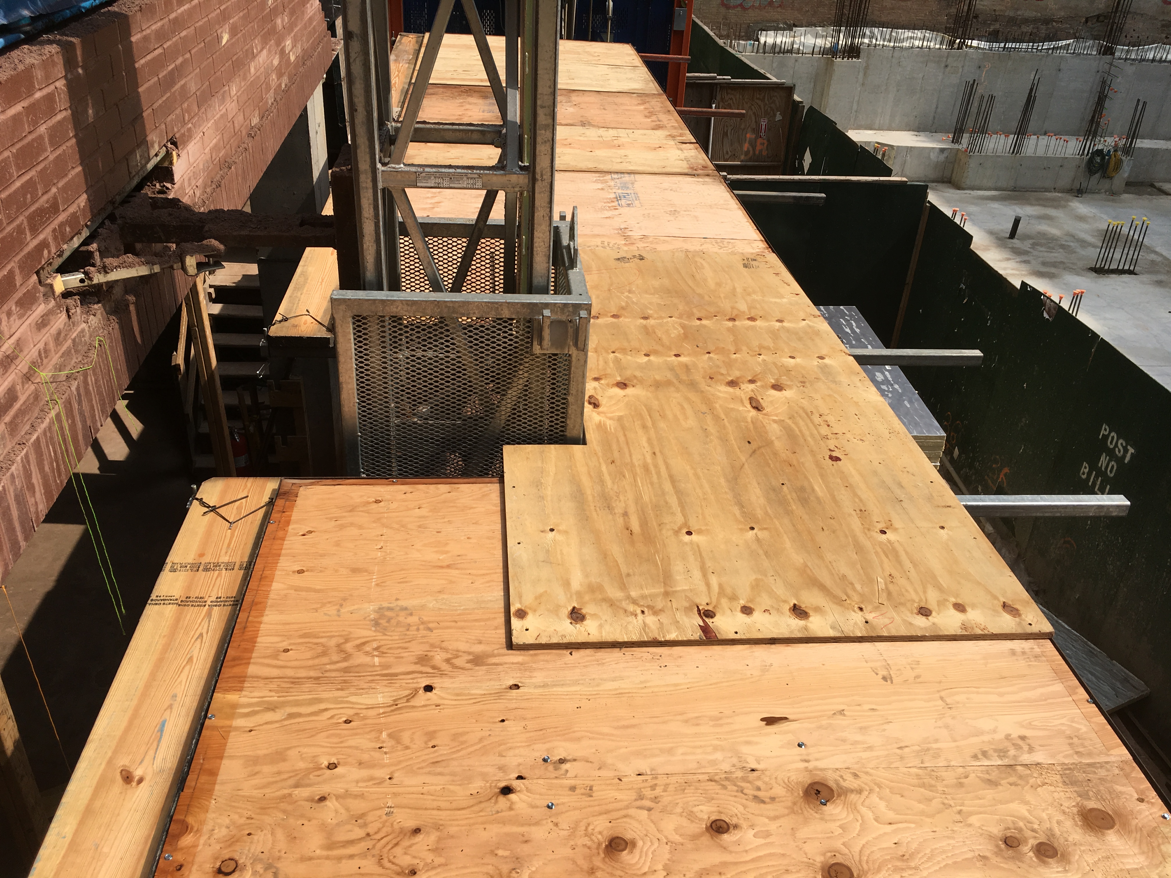 Dynamic Hoisting and Scaffolding | Gallery