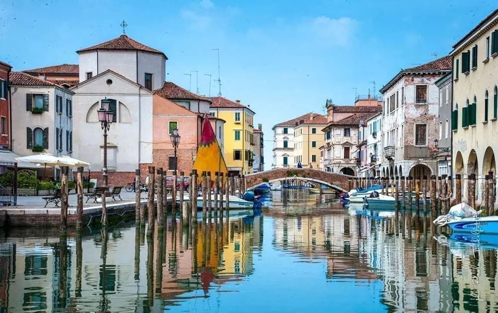 Chioggia — Cartello QR GetYourGuide Veneto