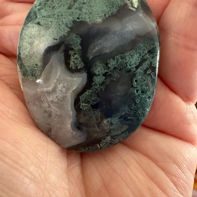Shawn review of Moss Agate Palm Stones