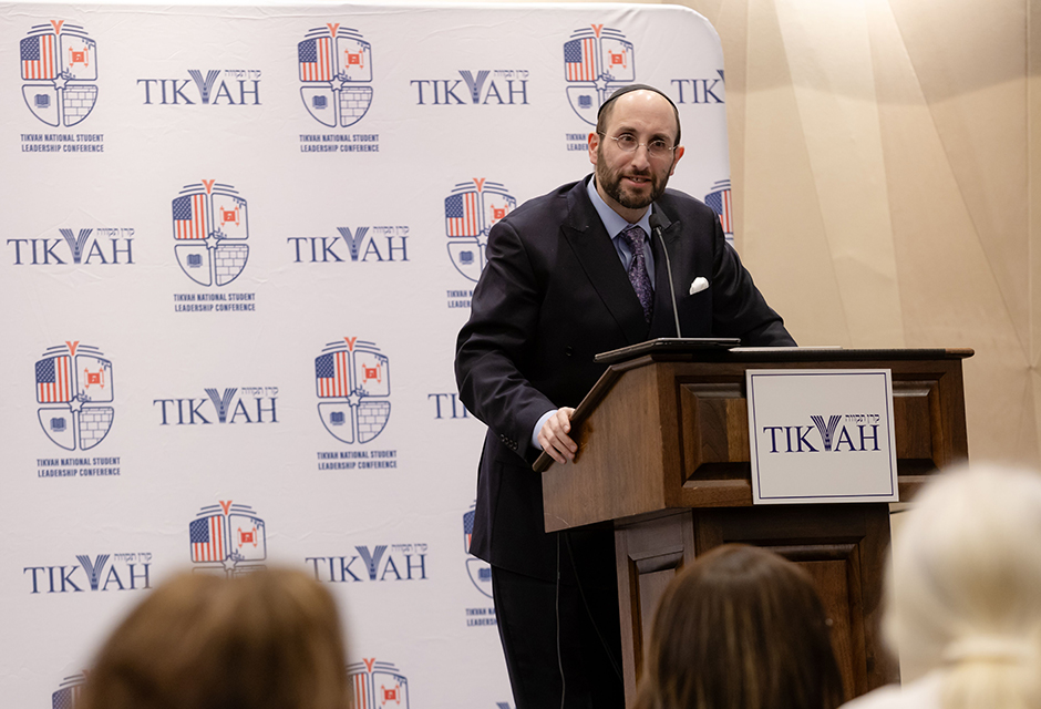 Umumiy amaliyot shifokori porno Ozaro kiyinish bilan onlayn porno