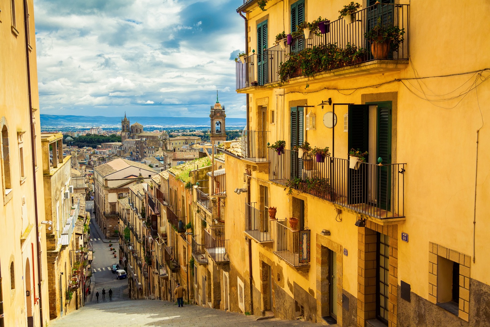 Caltagirone — Cartello QR GetYourGuide Sicilia