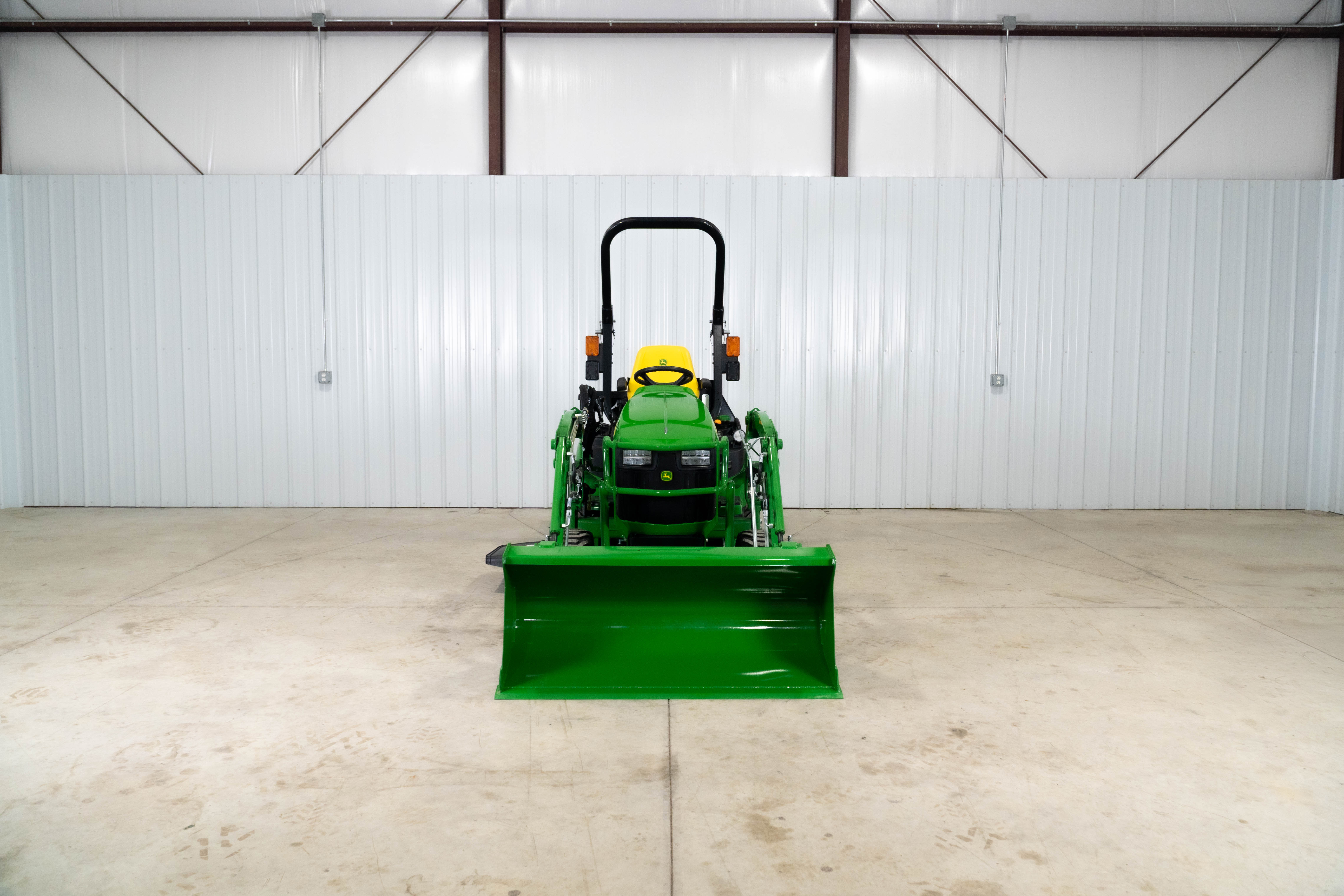 John Deere 1025R Compact Tractor Package with 120R Loader, 60D Mower Deck & BB5048L Box Blade