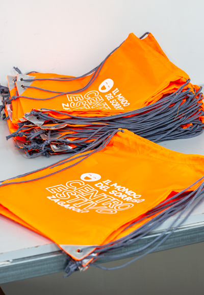 Abbigliamento e gadget aziendali personalizzati da graficlab