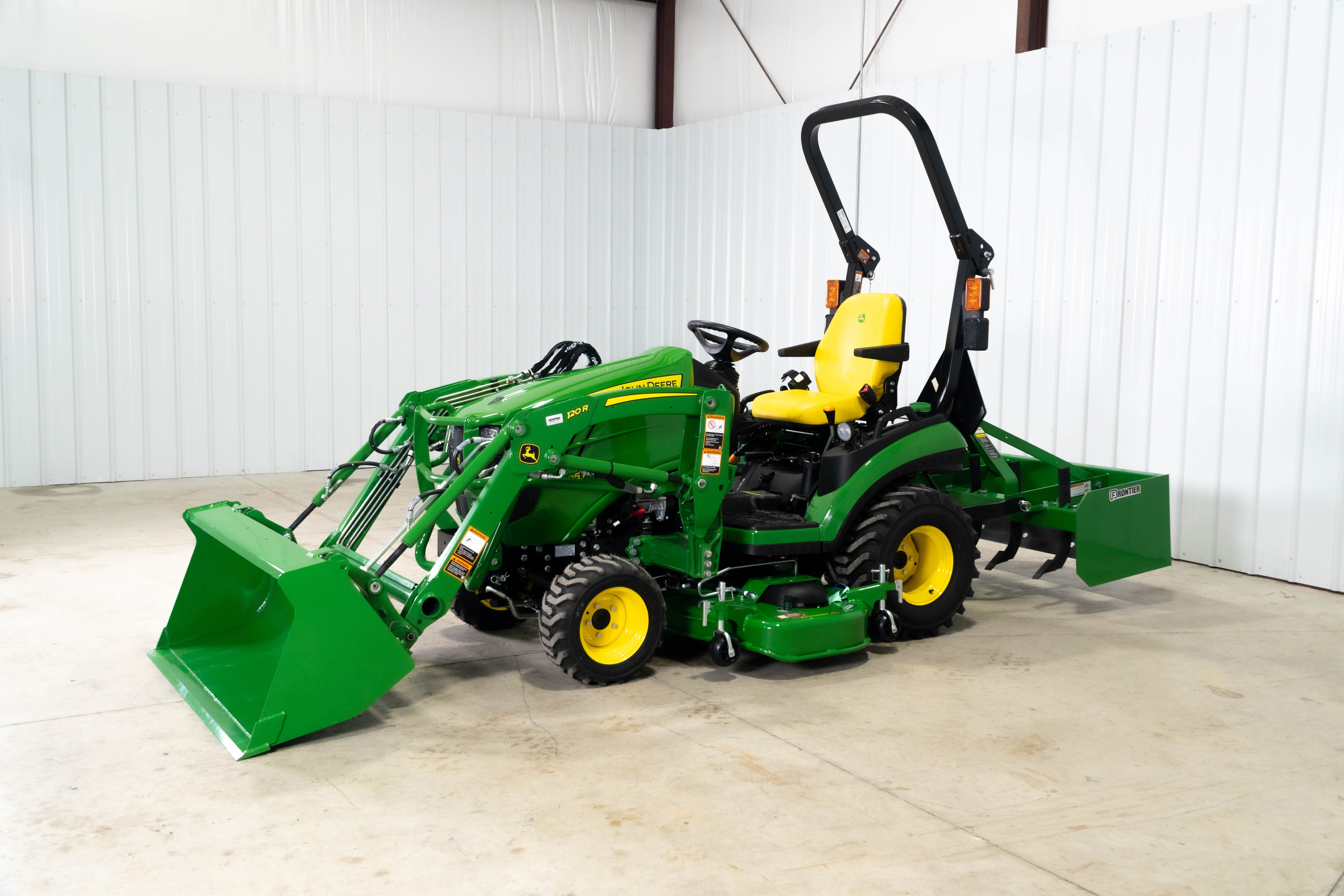 John Deere 1025R Compact Tractor Package with 120R Loader, 60D Mower Deck & BB5048L Box Blade