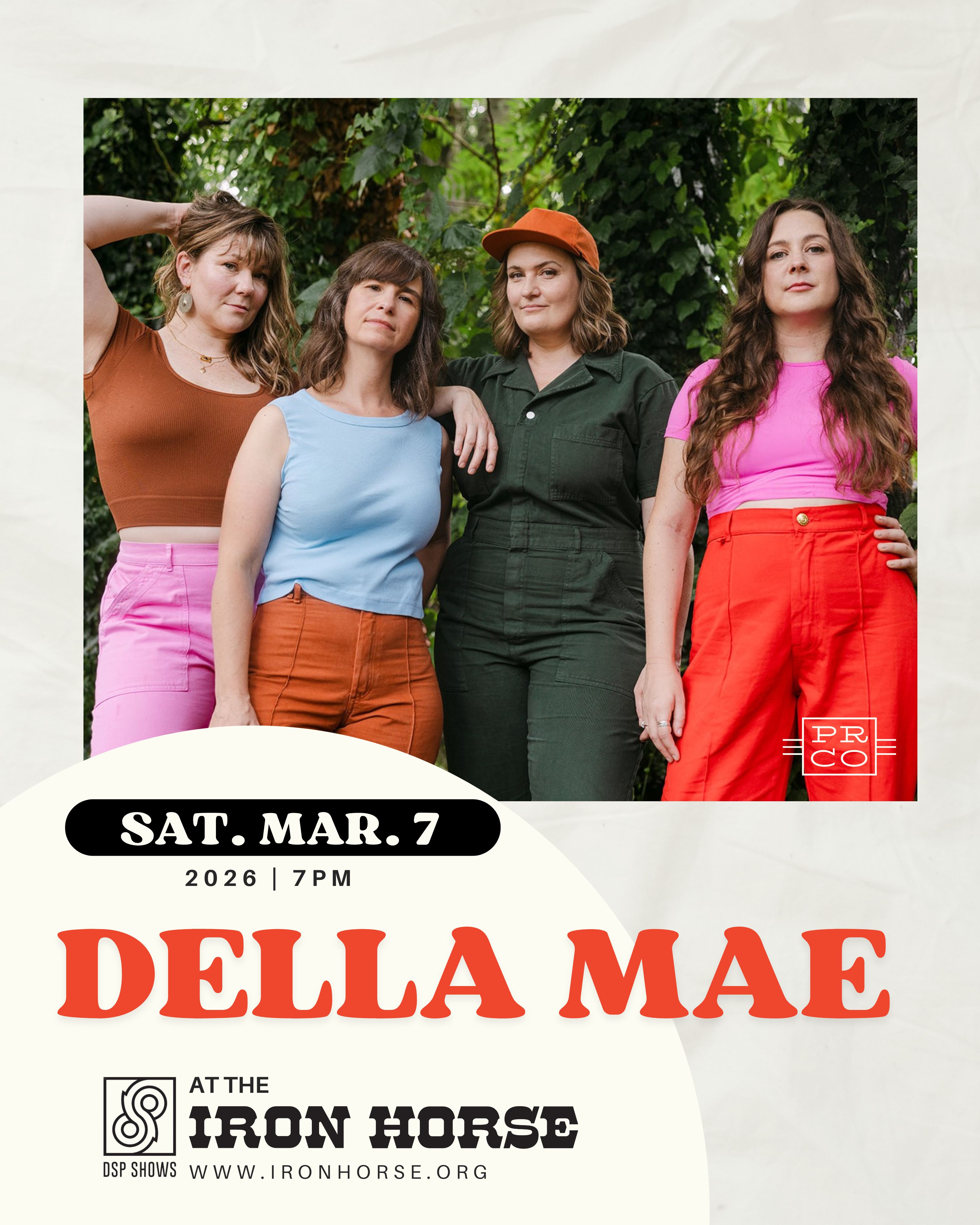 Della Mae