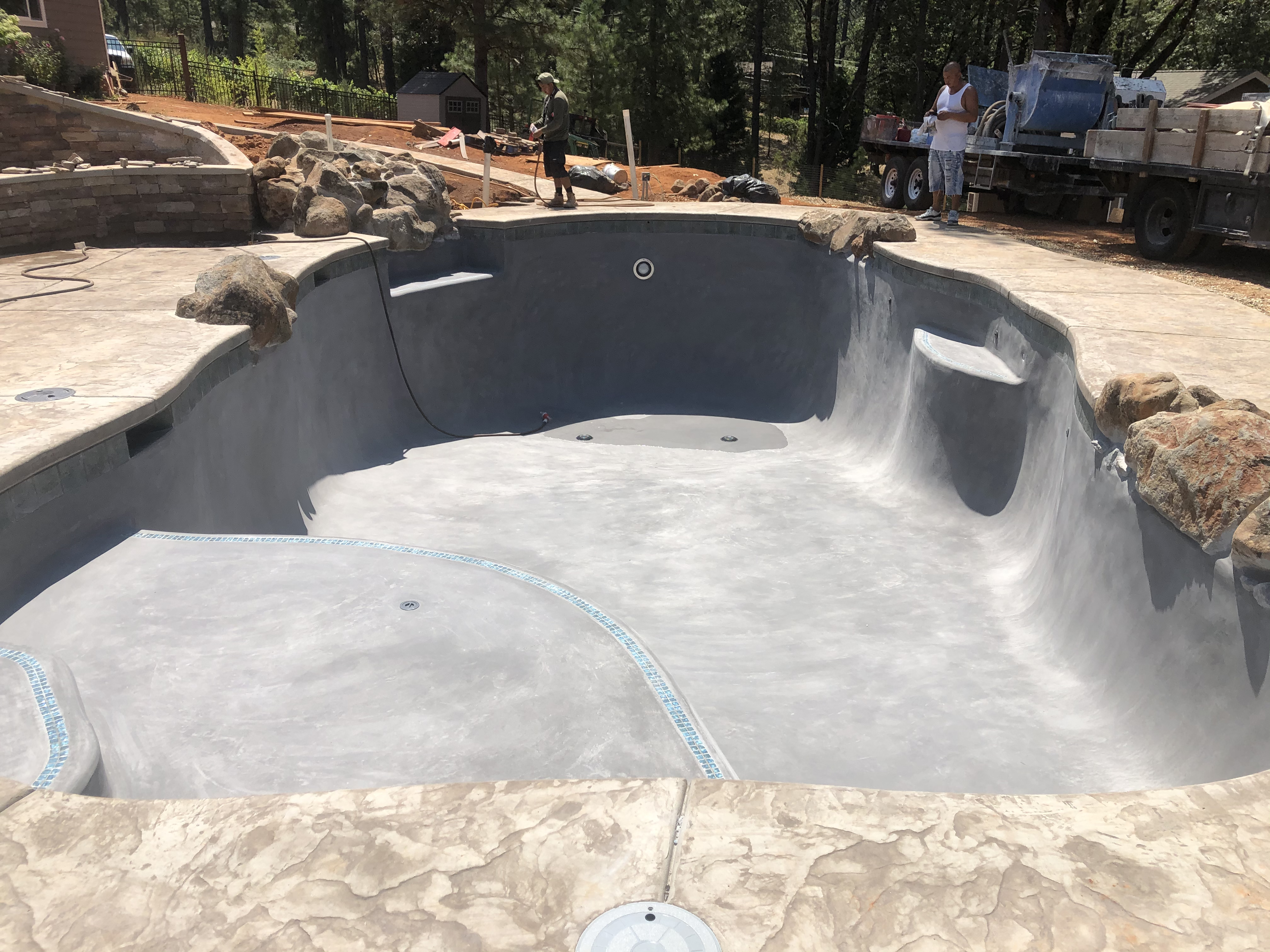 Sacramento pool project by Phenomenal Pool & Landscape