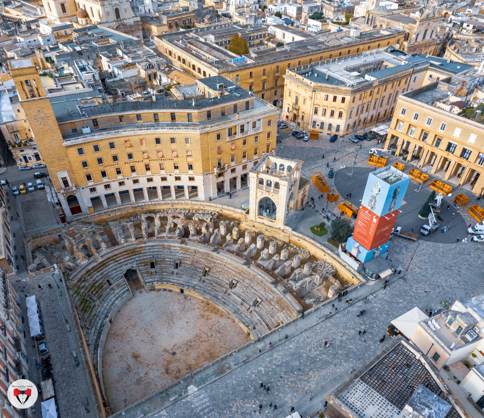 Lecce — Cartello QR GetYourGuide Puglia