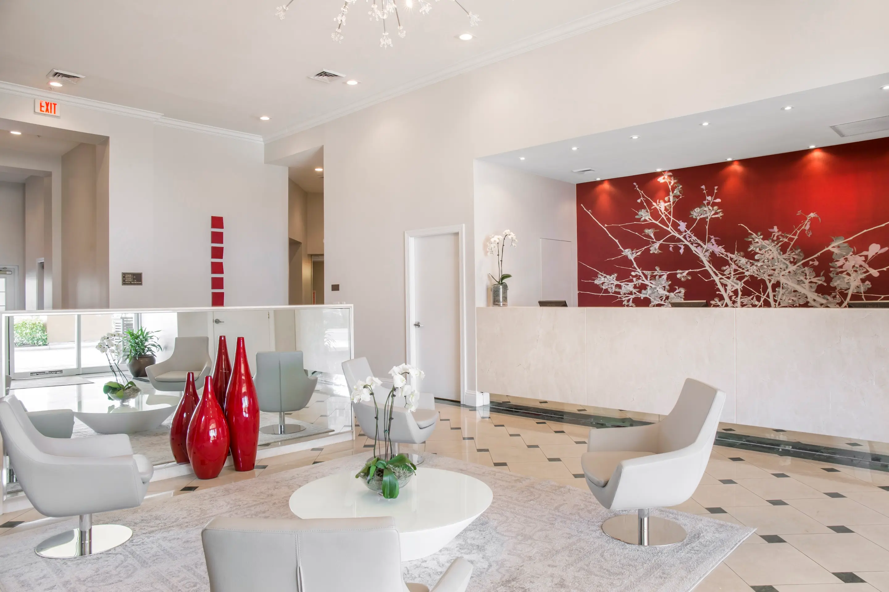 The Point Hotel & Suites — photo 13 of 60