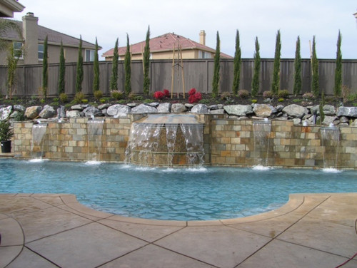 Custom pool design Sacramento