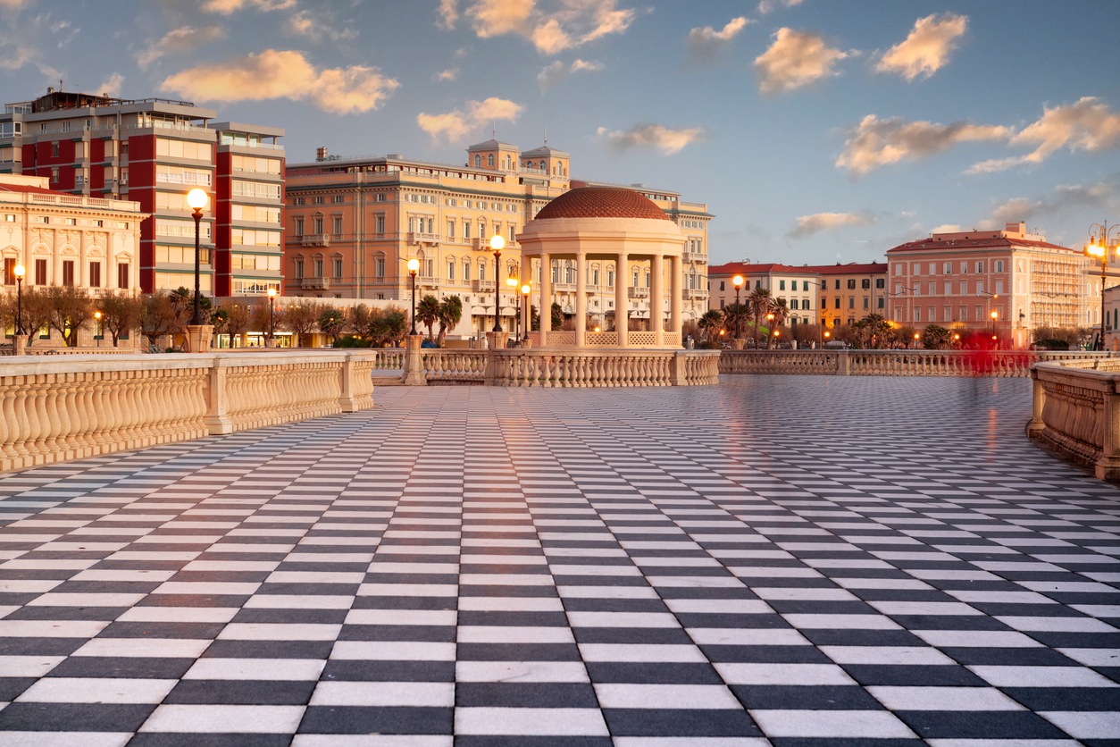 Livorno — Cartello QR GetYourGuide Toscana