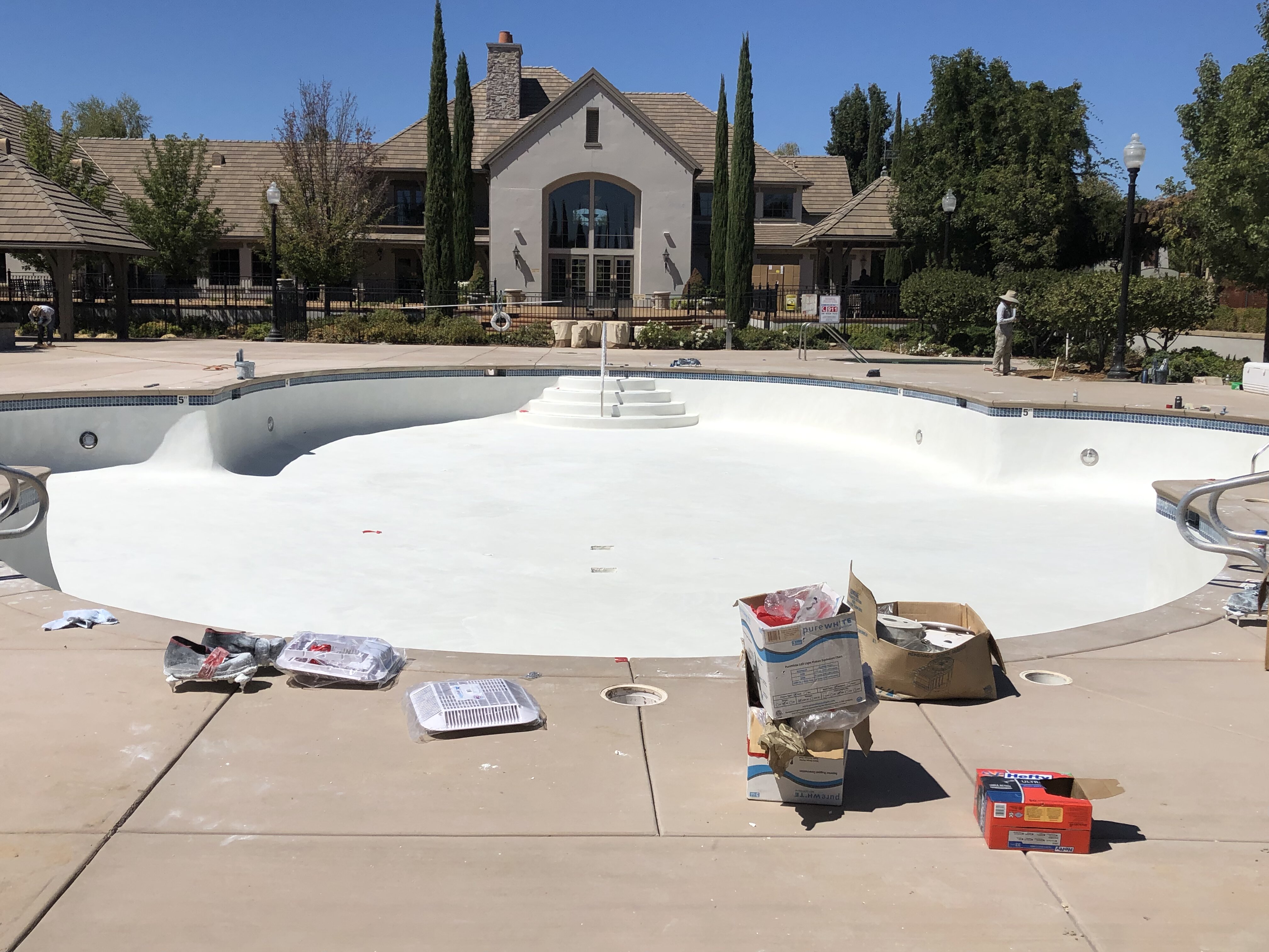 Sacramento pool project by Phenomenal Pool & Landscape