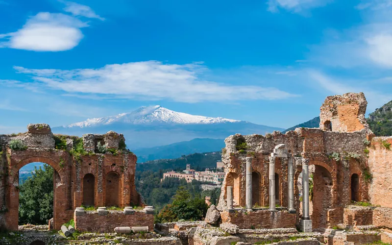 Taormina — Cartello QR GetYourGuide Sicilia