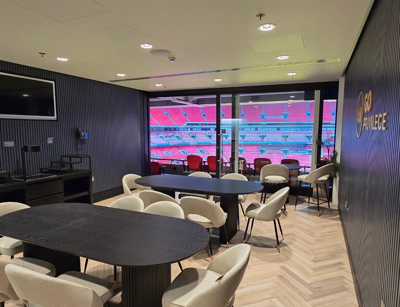 Oasis Premium Tickets & Hospitality at Wembley | Go Privilege