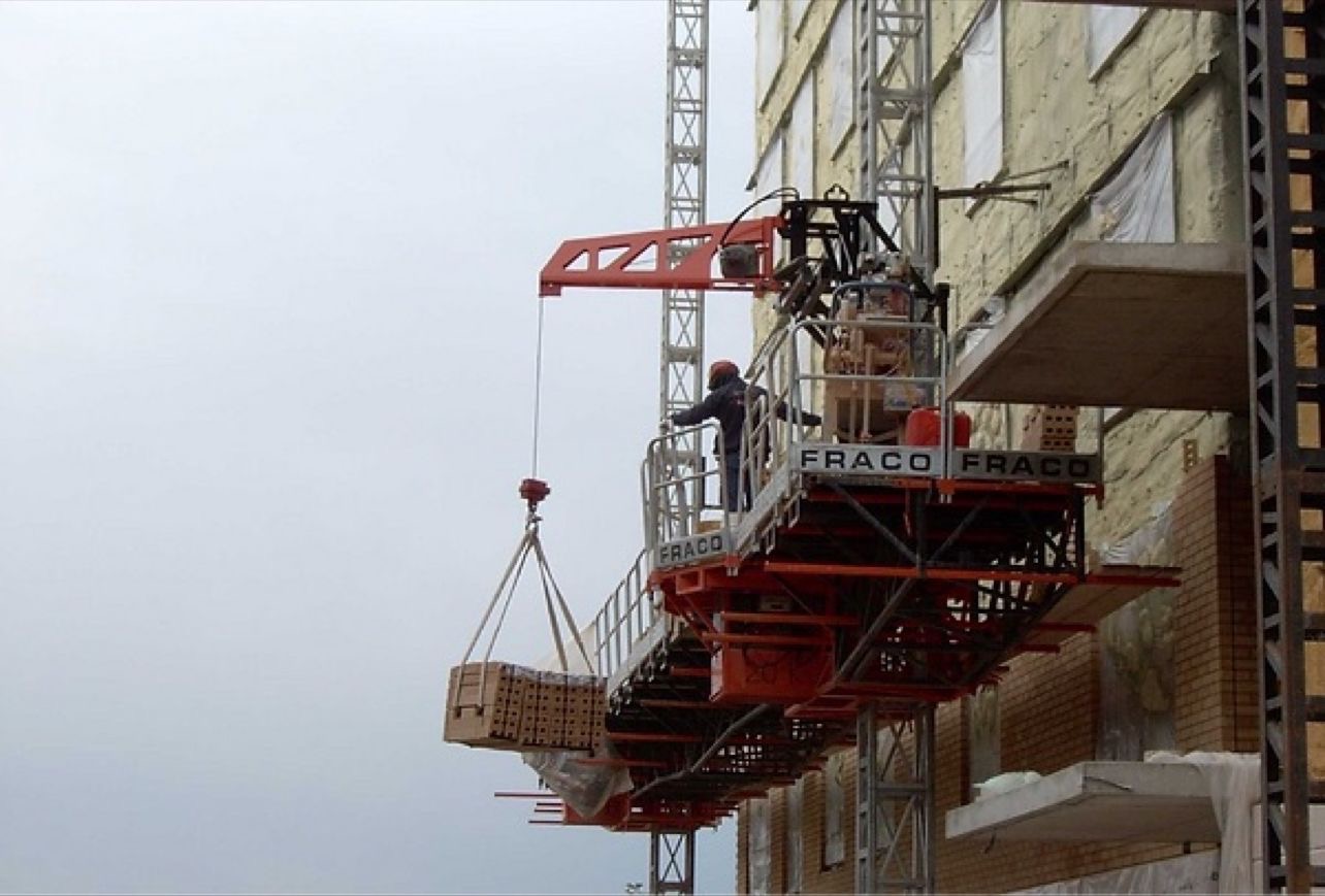 Dynamic Hoisting and Scaffolding | Gallery